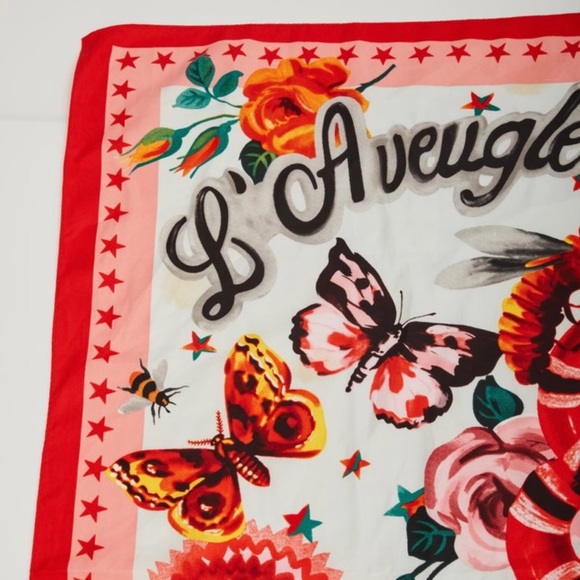 Gucci "L'aveugle Par Amour" Snakes And Flowers Silk Scarf new - Picture 4 of 7